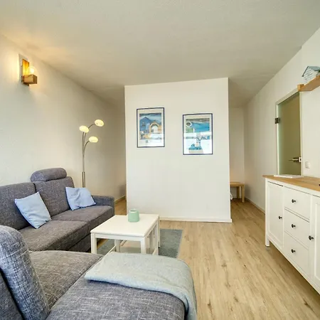 - Haus L, App 0l1011